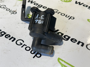 Pomocna pumpa vode Volkswagen Golf 6 (fotografija 1)