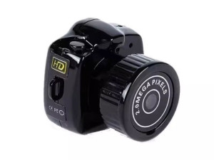 GIGA.BA MINI HD SPIJUNSKA AKCIONA KAMERA Y2000