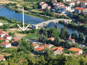 Atraktivno zemljište Trebinje 1600m2 prodaja