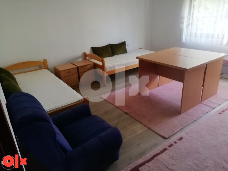 Soba, sobe, krevet za djevojke Banja Luka 2