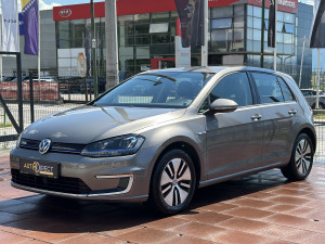 Volkswagen e-Golf 7 DSG  2016.  Electro
