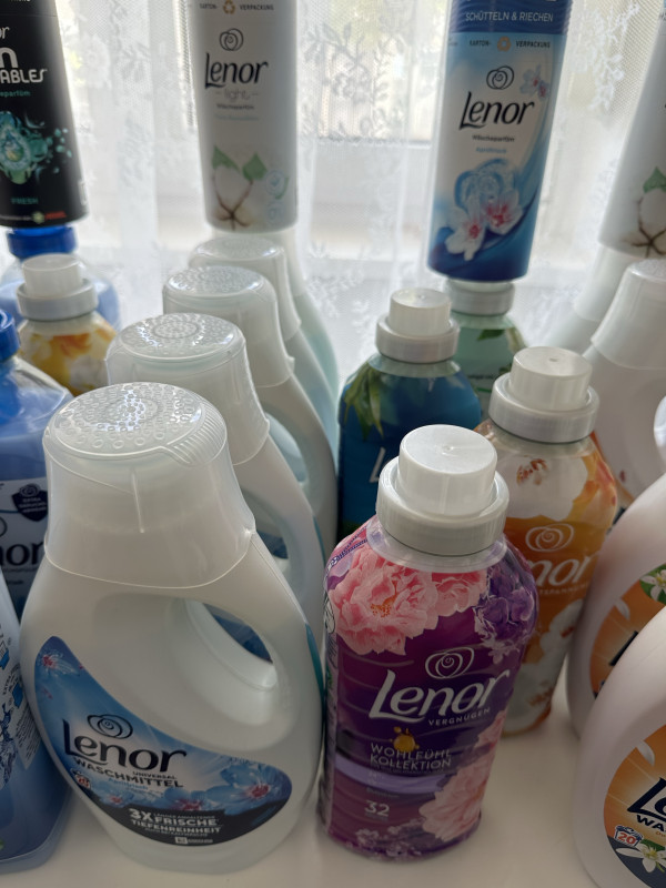 LENOR NJEMACKI PROIZVODI -  prasak, mirisne perlice, omeksivac