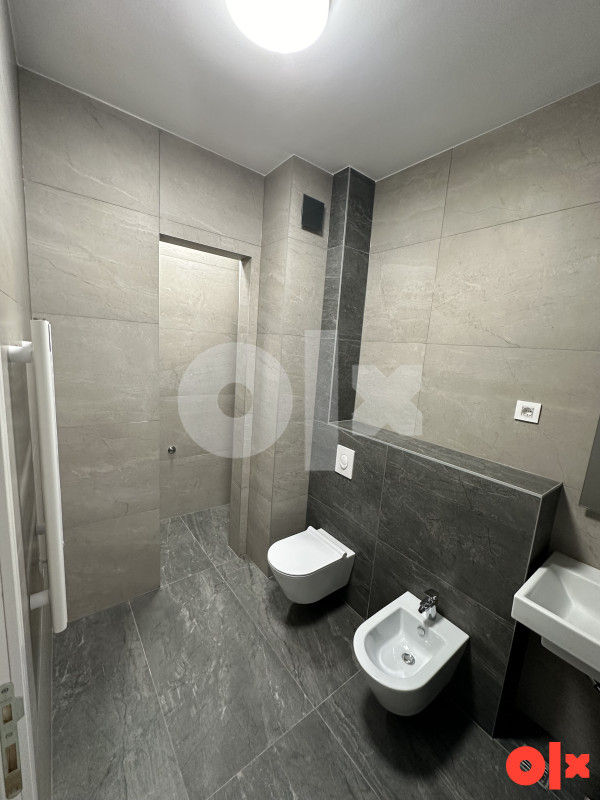 Četverosoban stan u srcu Banjaluke - 171 m2 9