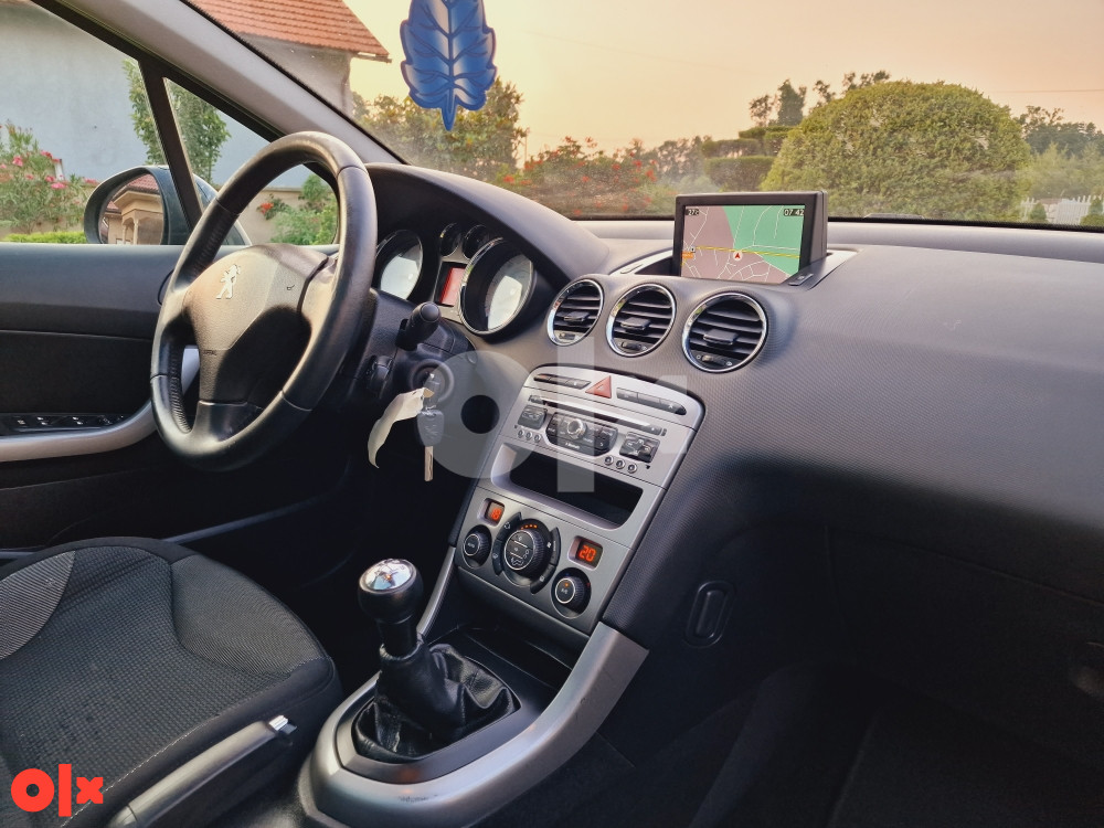 Peugeot 308 SW 1.6 HDI Panorama/NAVI 2012 UVOZ