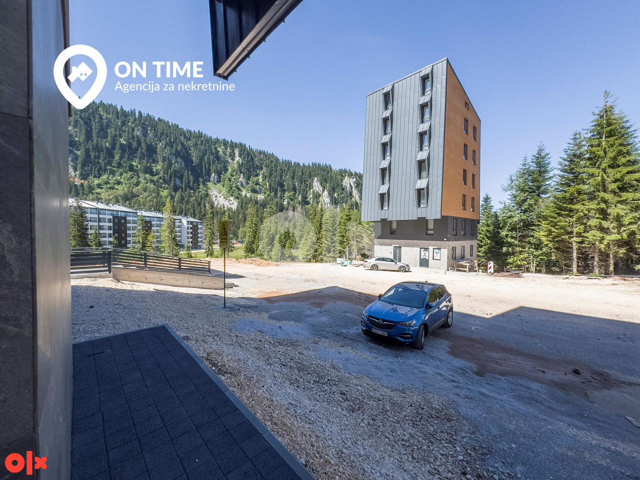ON TIME prodaje: Apartman, dvosoban, Jahorina 10