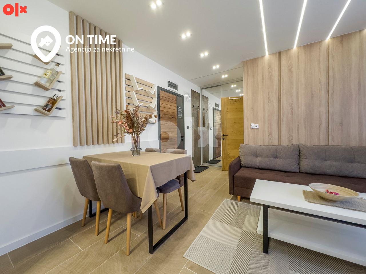 ON TIME prodaje: Apartman, dvosoban, Jahorina 8