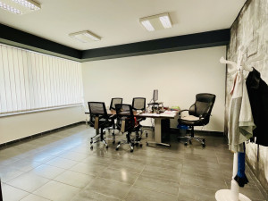 Commercial space Banja Luka, Mejdan 136m2 photo 5