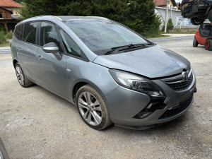 Opel zafira c 2.0d 2014 god za dijelove