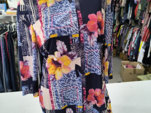 Ženska majica L vel duza