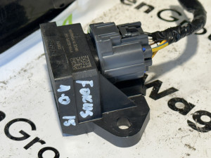 F1fa9d370 elektronika benziske pumpe Ford Focus 2015 (fotografija 1)