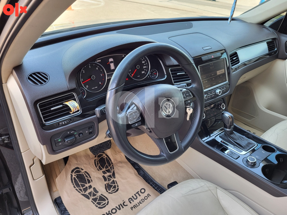 Volkswagen Touareg ZAMJENA/2012G.P 3.0TDI 176KW//REG DO 11.2025/