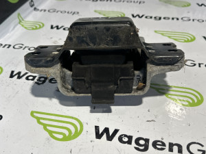 Nosac motora Volkswagen Golf 6 (fotografija 2)