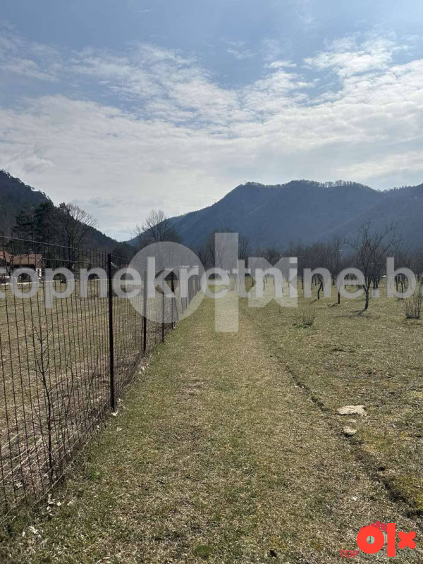 Zemljište 13.000m2 pogodno za gradnju, Boračko jezero 2