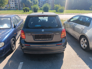 Suzuki SX4