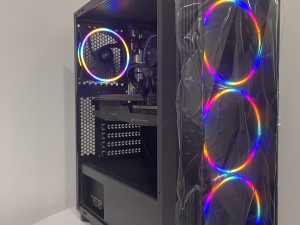 GAMING RACUNAR I3 12100F DDR4 16GB,SSD, HDD,VEGA 64 8GB