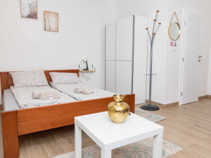 Stan na dan Sarajevo | Katedrala | Self check in