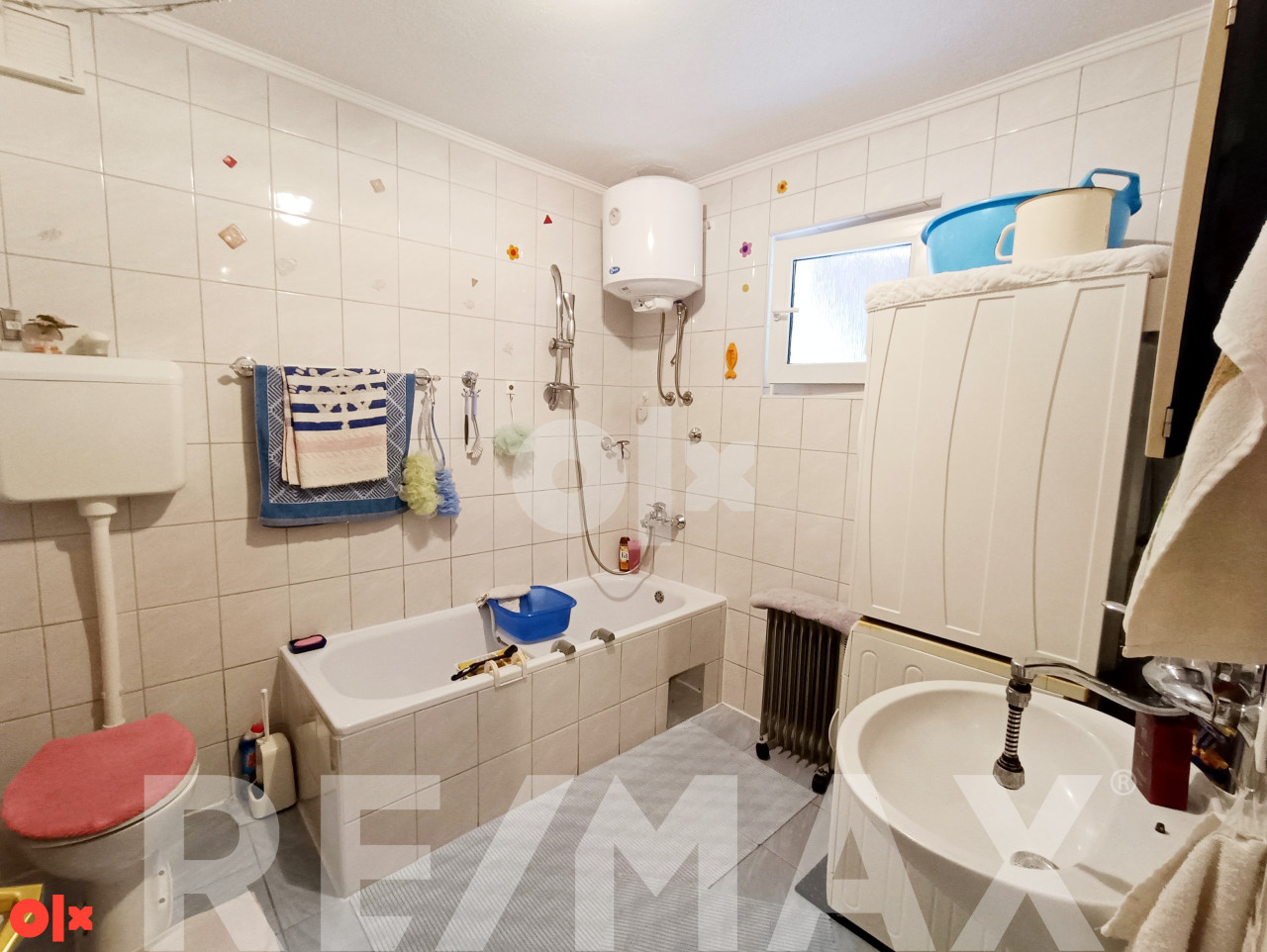 Prodaje se kuća u Laktašima na placu od 1831m2 19