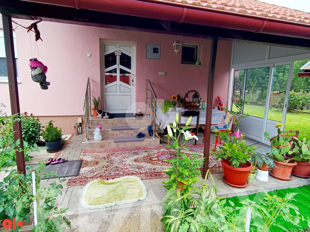 Prodaje se kuća u Laktašima na placu od 1831m2 20