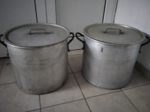 Veliki lonci za ugostiteljstvo (pročitati detaljne informacije)