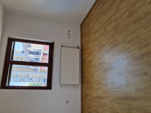 Trosoban stan DOBOJ 79 m2, Karađorđeva 47 photo 3