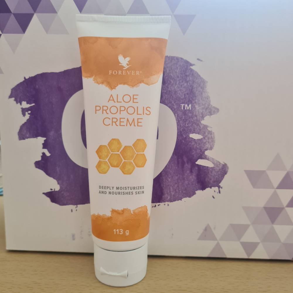 aloe vera essence DISAAR Beauty 92% Aloe Vera Extract Repair Cream Soothing Moisturizing –  AichunBeauty main image 0