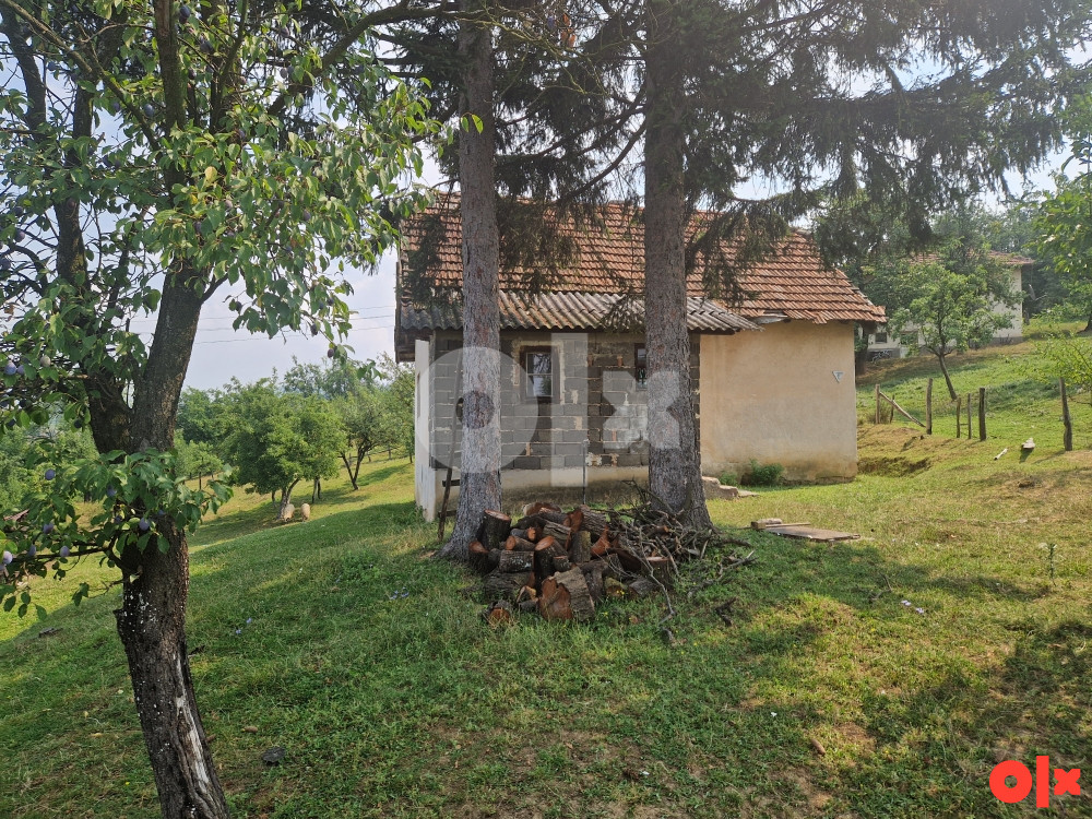 Zemljiste 2400 m² i kuca lukavica-Ivanici - Więcej