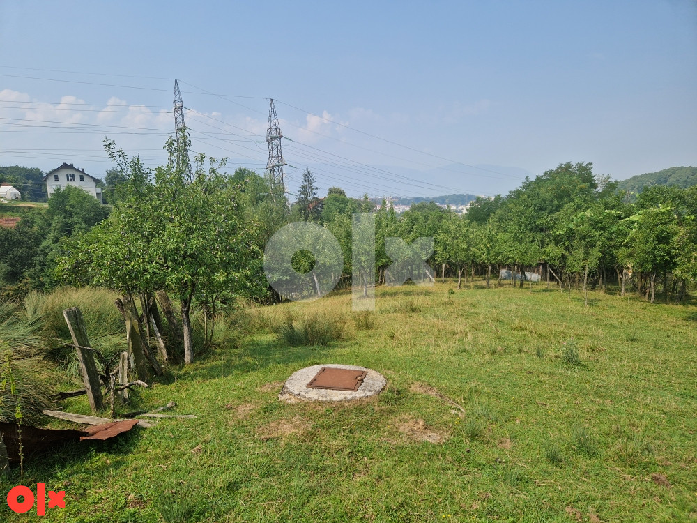 Zemljiste 2400m2 i kuca lukavica-Ivanici 11