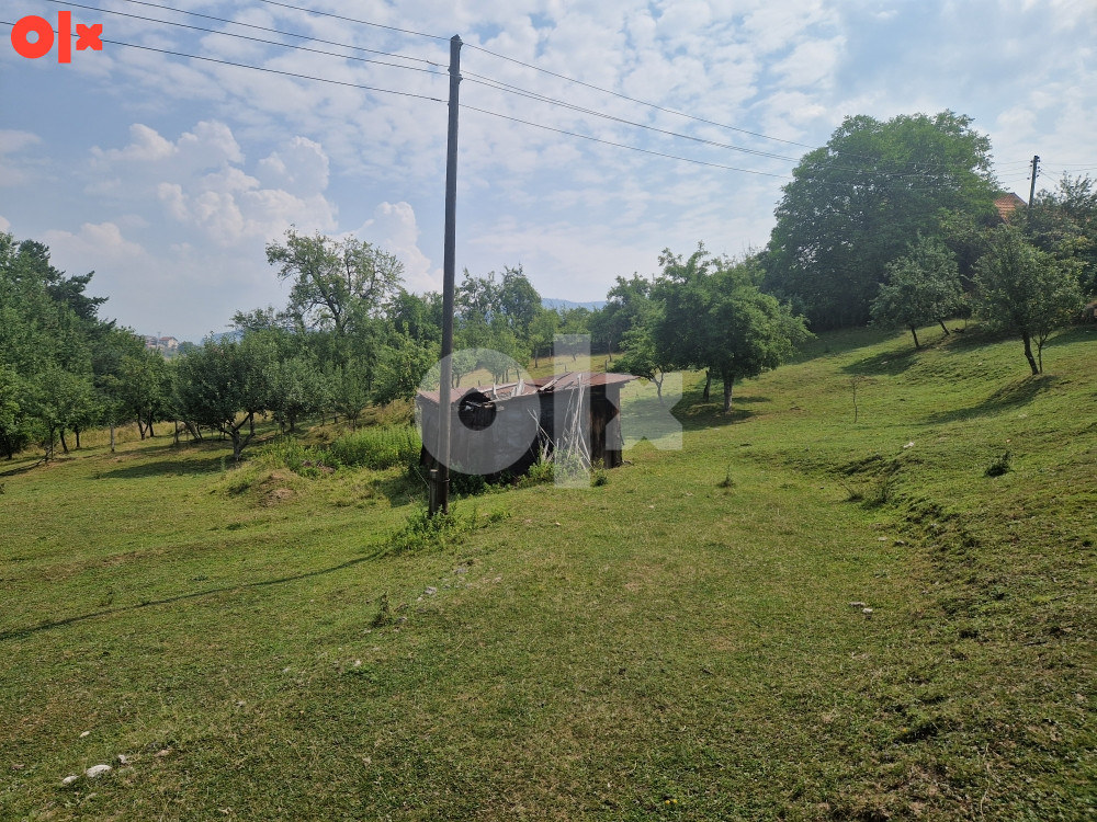 Zemljiste 2400m2 i kuca lukavica-Ivanici 20
