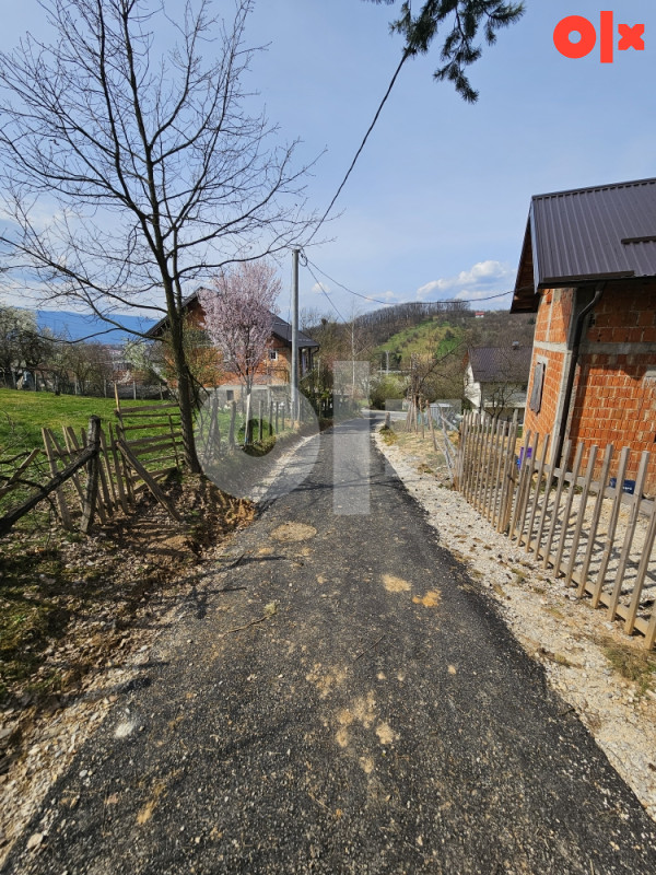 Zemljiste 2400m2 i kuca lukavica-Ivanici 8