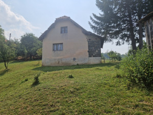 Zemljiste 2400m2 i kuca lukavica-Ivanici photo 2