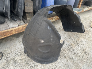 Unutrasnji blatobran pvc facelift Audi A6 4F 2011 (fotografija 1)