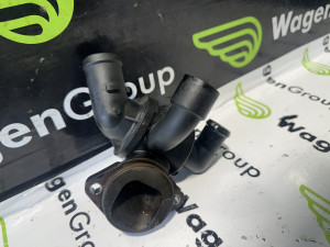 Racva vode vode termostat Volkswagen Golf 6