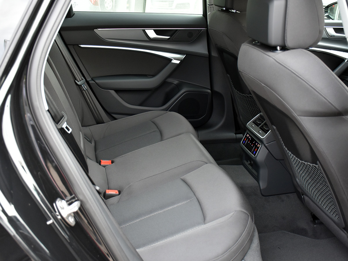 Audi A6 Limousine 40 TDI quattro Stronic S line
