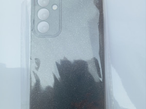 Samsung A15 silikonska maskica (sjajna) i staklo 15 KM