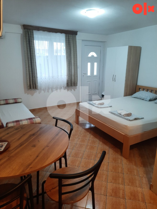 Apartmani i sobe Indi Neum 061/727-821