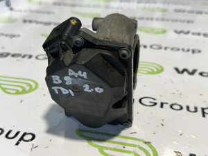 Klapna gasa Audi A4 B8 2011 (fotografija 3)