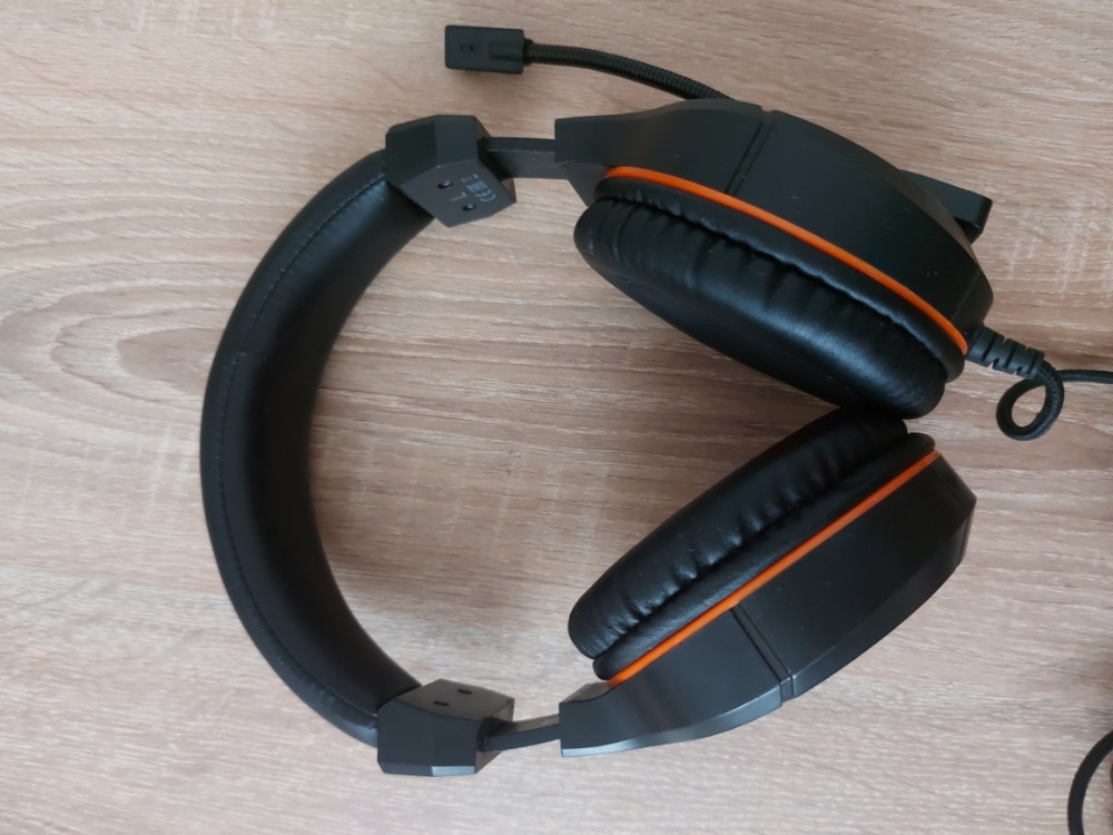 Sharkoon Rush ER3 Gaming Slušalice PC slušalice