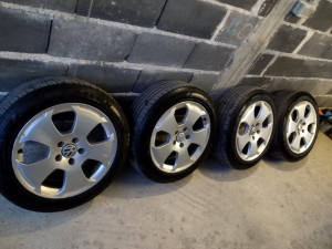 Alu felge 17 5x112 sa novim gumama