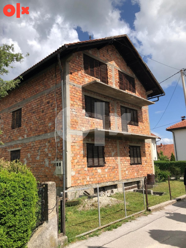 Kuća Bugojno 3 stana