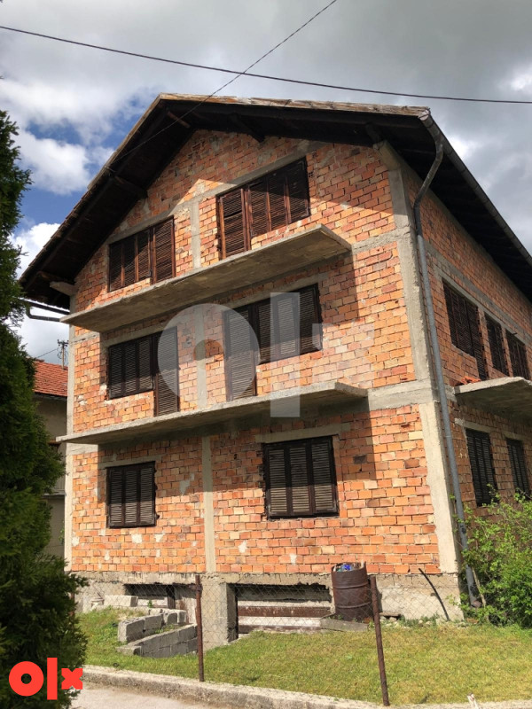 Kuća Bugojno 3 stana 3