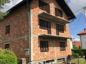 Kuća Bugojno 3 stana