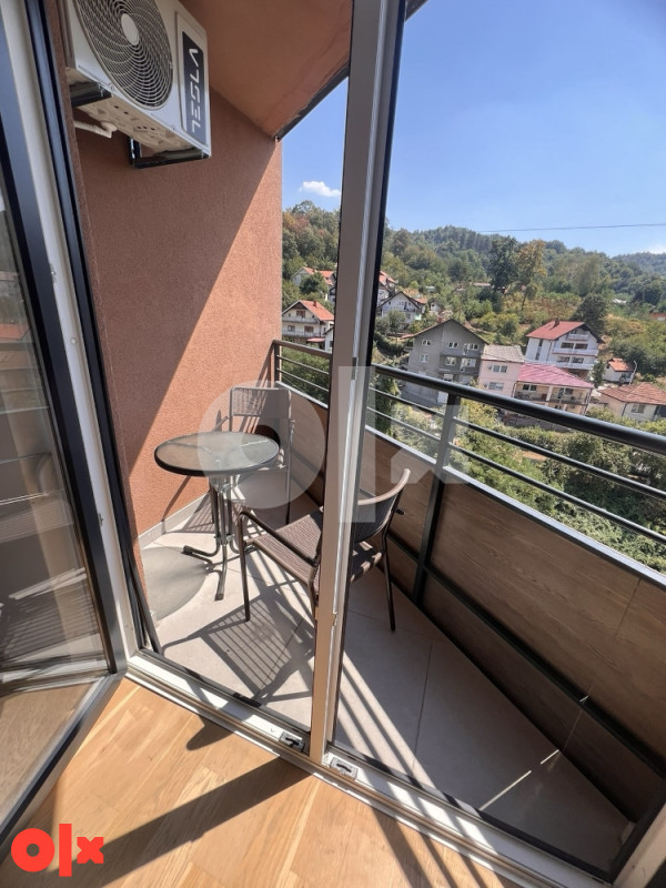 Stan na dan Tuzla Elegance sa parkingom 061/555-945 13