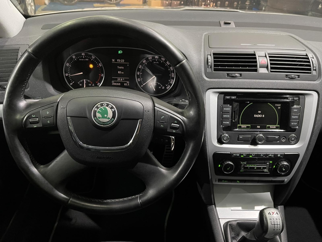 ŠKODA OCTAVIA SCOUT 4x4 1.8 TFSI ,2010 GOD, XENONI
