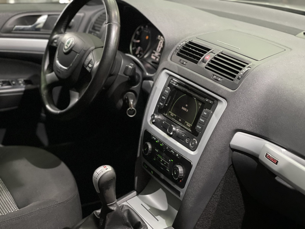 ŠKODA OCTAVIA SCOUT 4x4 1.8 TFSI ,2010 GOD, XENONI