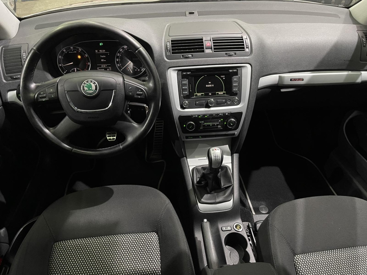 ŠKODA OCTAVIA SCOUT 4x4 1.8 TFSI ,2010 GOD, XENONI