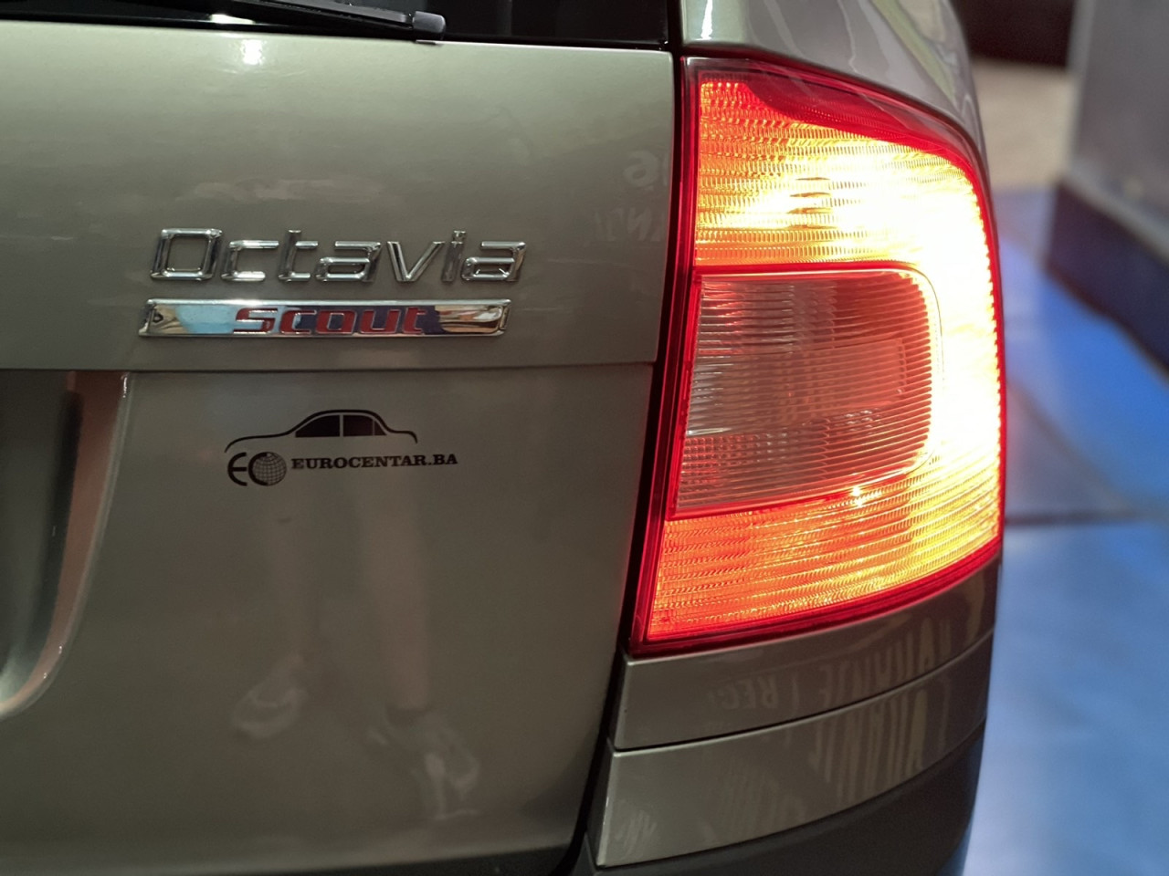 ŠKODA OCTAVIA SCOUT 4x4 1.8 TFSI ,2010 GOD, XENONI