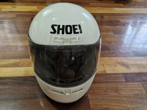 Kaciga za motor Shoei velicina XS bijela