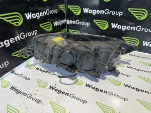 Far desni Volkswagen Passat CC 2010 (fotografija 2)