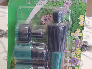 VRTNI SET 4 U 1 MLAZNICA + SPOJNICE ADAPTER 1/2 ZA ČESMU BAŠTU