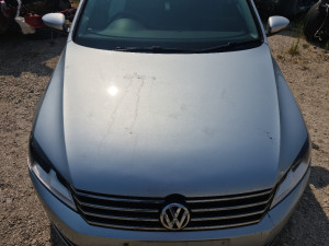VW PASSAT 7 1.6 TDI [CAY] | prednja hauba
